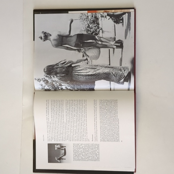 Skin to Skin: Eroticism in Dress - 1982 - Picture 15 of 15